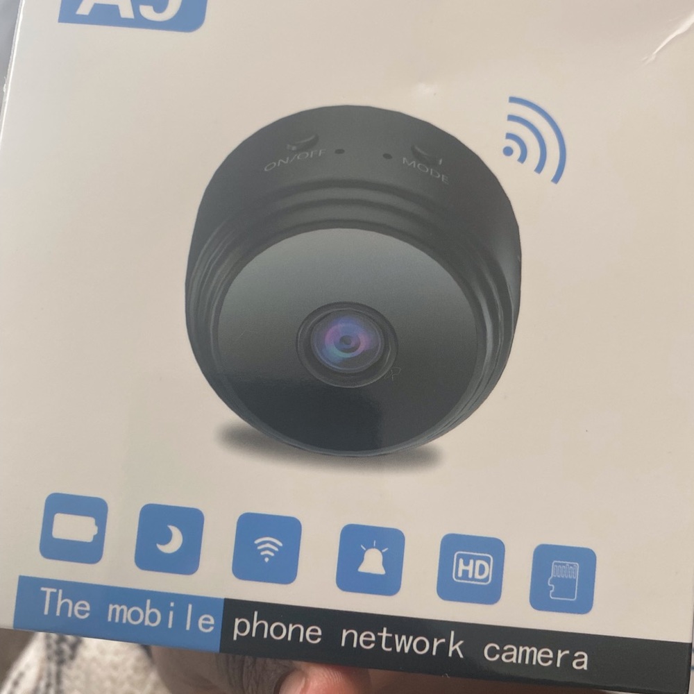 Mini Wi-Fi camera - Picture 2 of 2